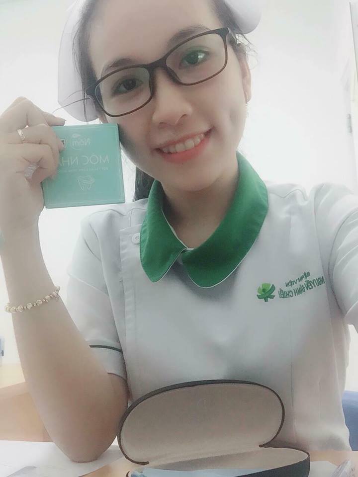 Bột trắng răng Mộc Nha có tốt không?