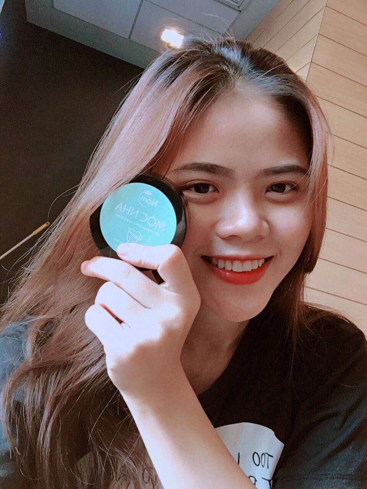 Làm sao sử dụng bột trắng răng an toàn tại nhà
